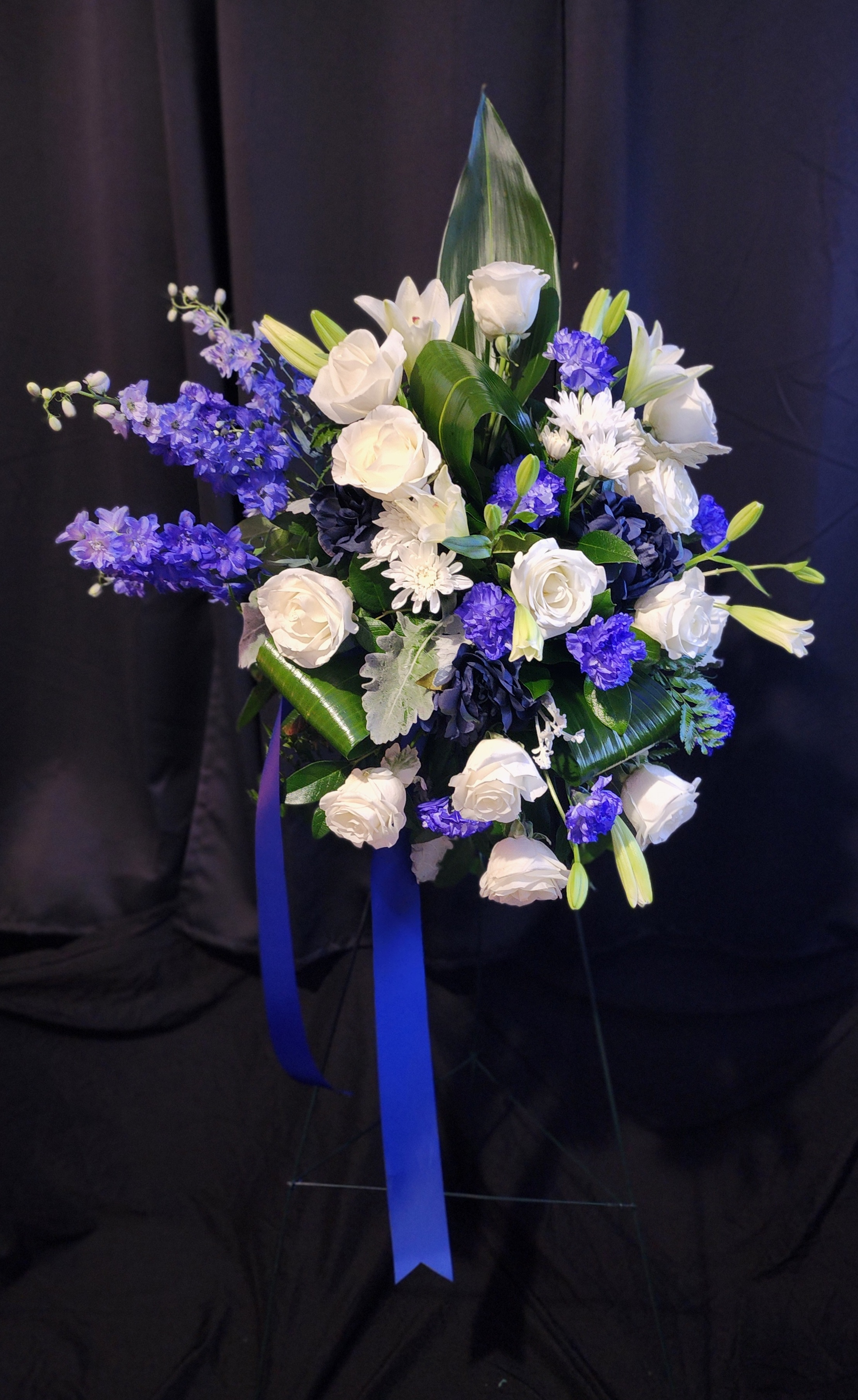 Blue & White Standing Spray